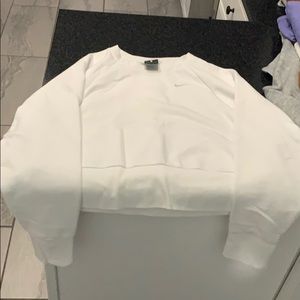 COPY - Nike cropped crew neck sweatshirt